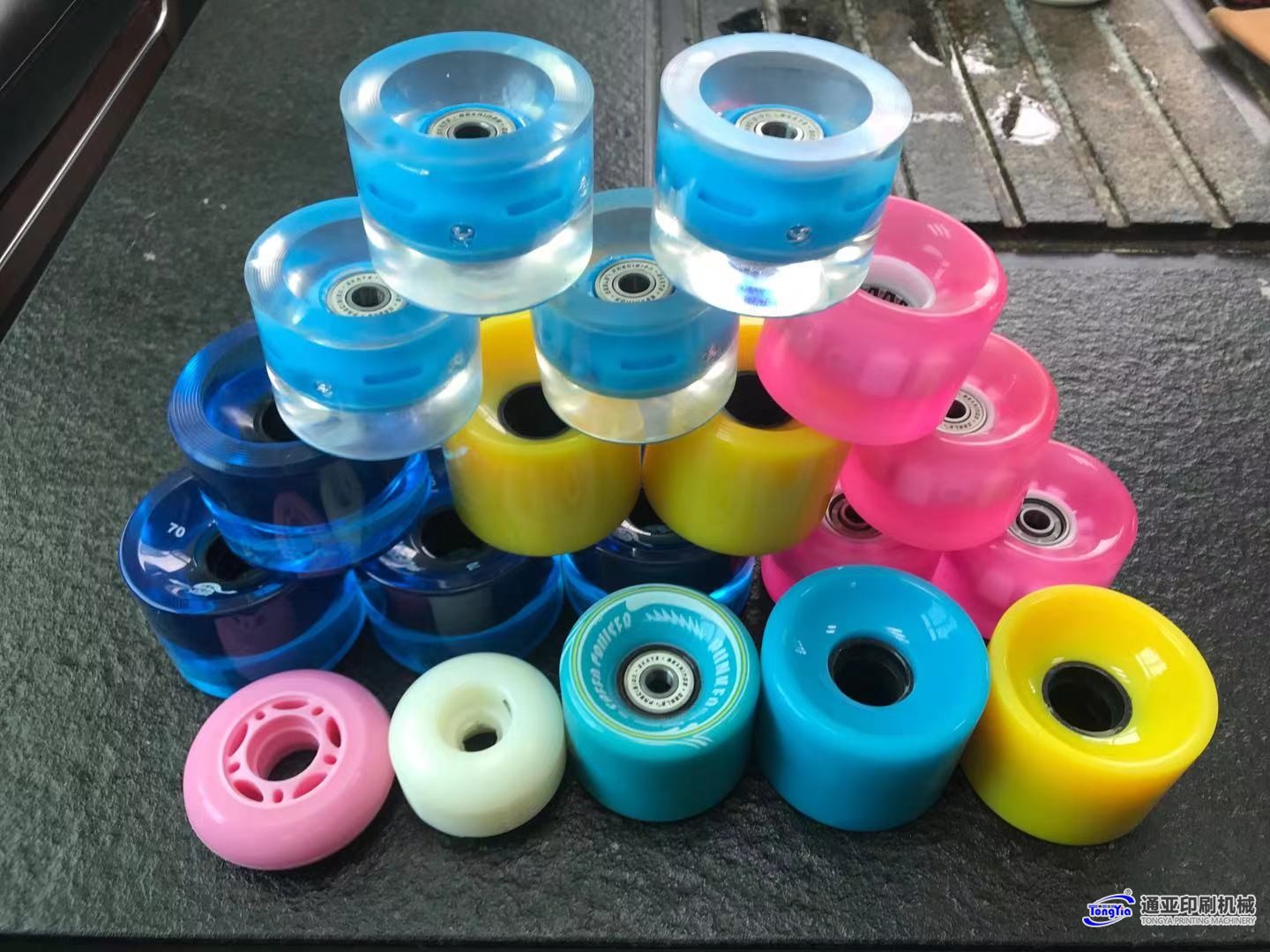 TYF-2400YL滑板輪壓軸承裝配機(jī)