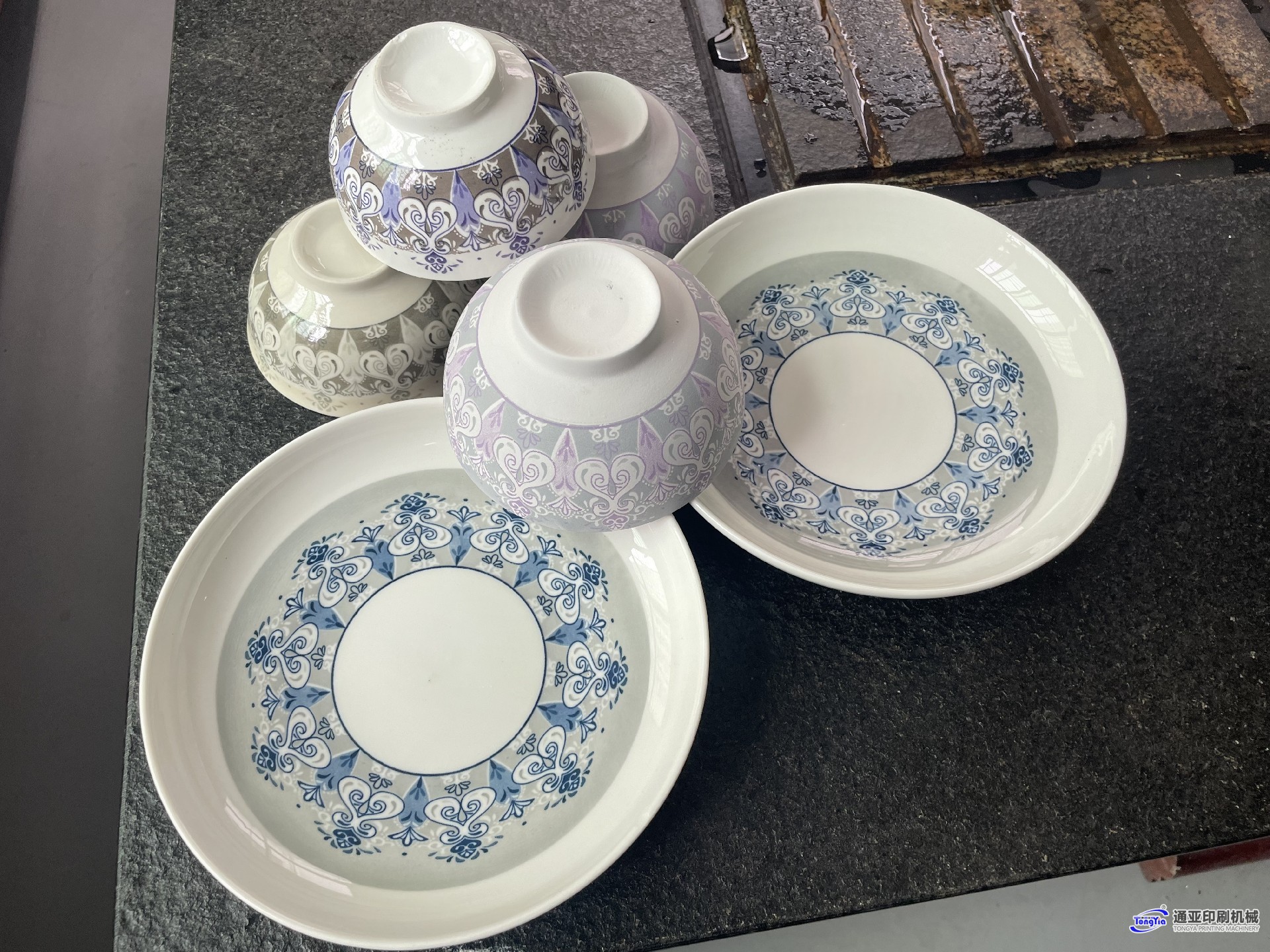 TY-S202陶瓷雙色伺服移印機(jī)