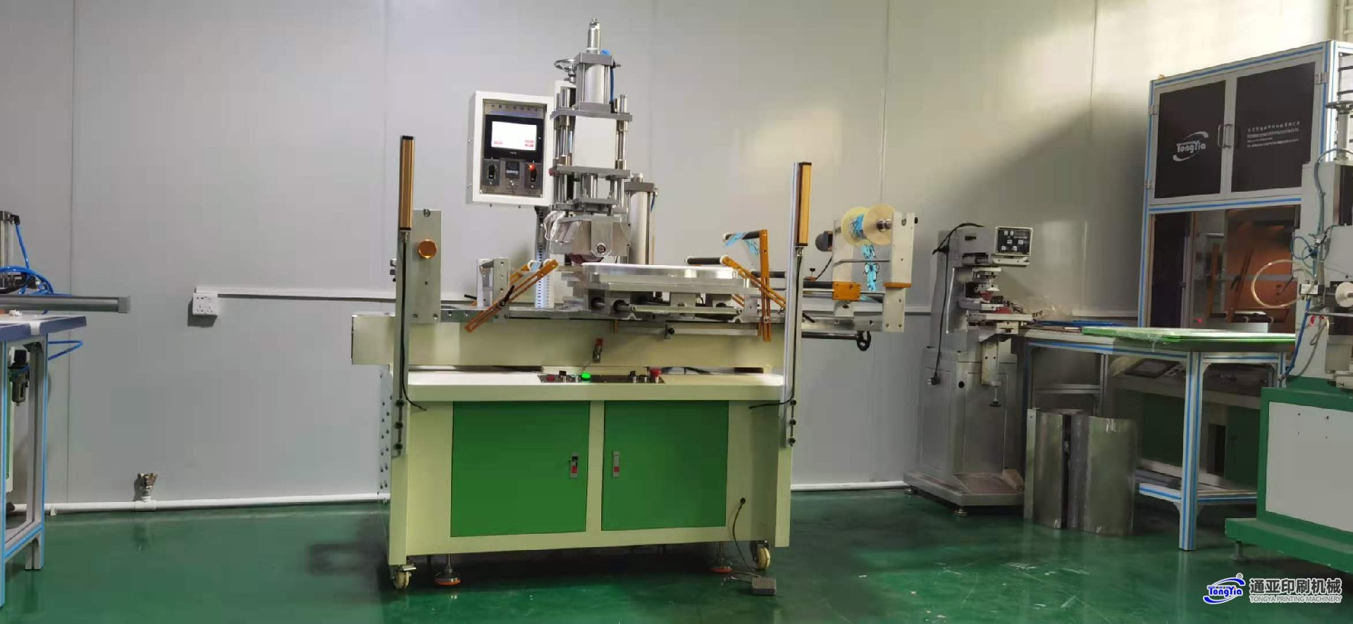 TYH-WS300MC-6P氣動跑臺式平面熱轉(zhuǎn)印機 技術(shù)參數(shù)